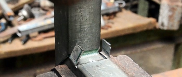 We bend the profile pipe 90 degrees without welding