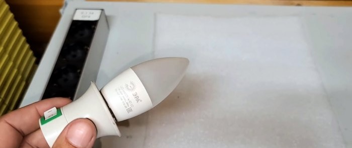 How to repair a light bulb in 5 minutes without spare parts