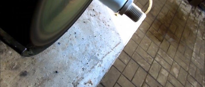 How to install a chuck on an emery shaft without a lathe