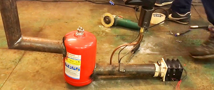 How to make a stove for working in a garage in just 1 hour