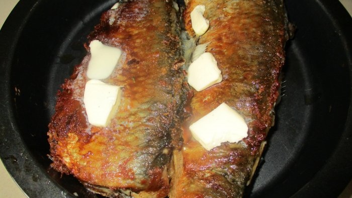 One secret how to fry herring incredibly tasty and juicy