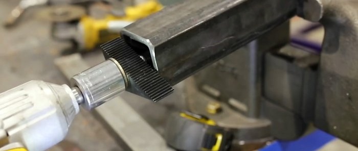 How to remove a weld seam in a profile pipe