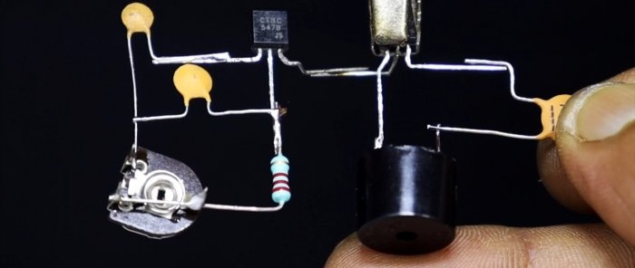 Как да направите много прост металотърсач с помощта на 2 транзистора