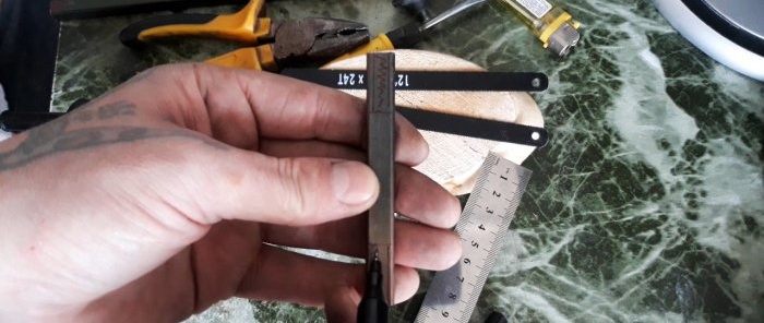 How to make a mini metal hacksaw for working in hard-to-reach places