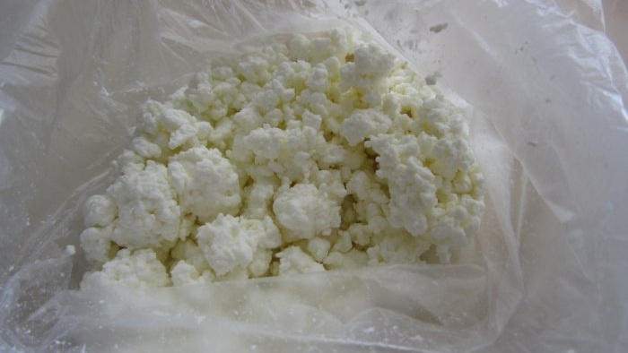 How to make glue from cottage cheese