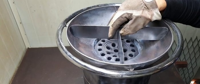 How to make a grill from a gas cylinder for a fuel briquette