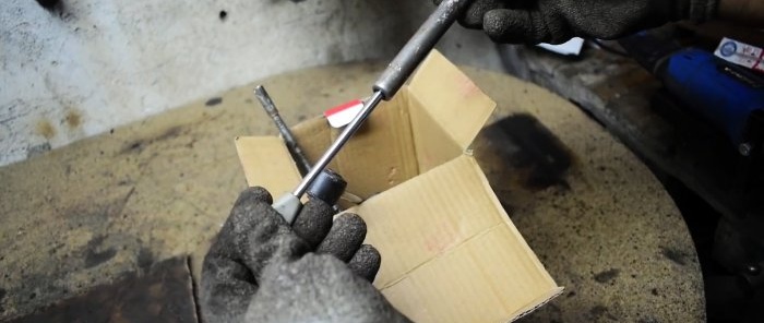 How to make a conductor for quick welding from a brake pad and a gas lift