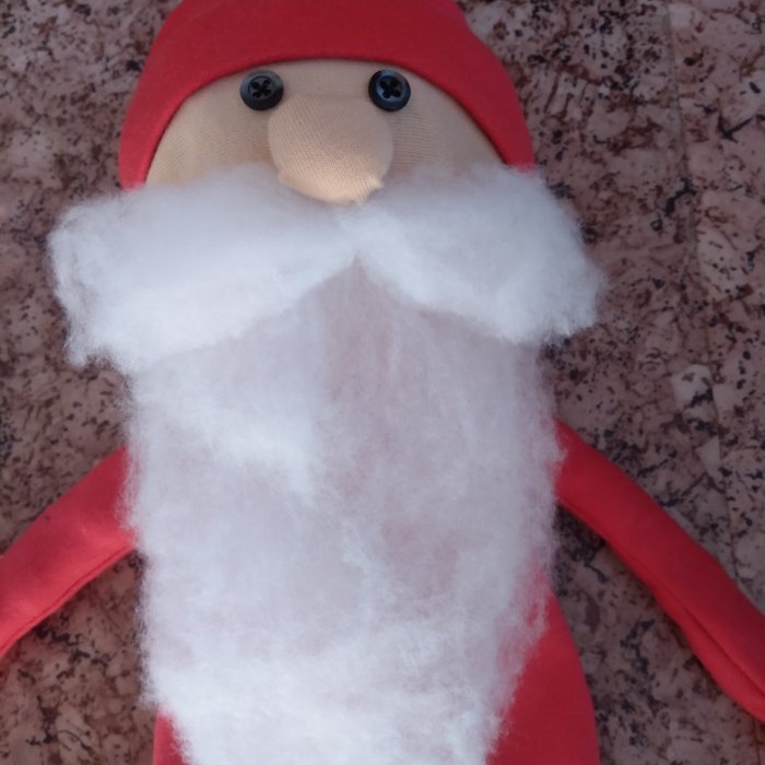 How to easily sew Santa Claus