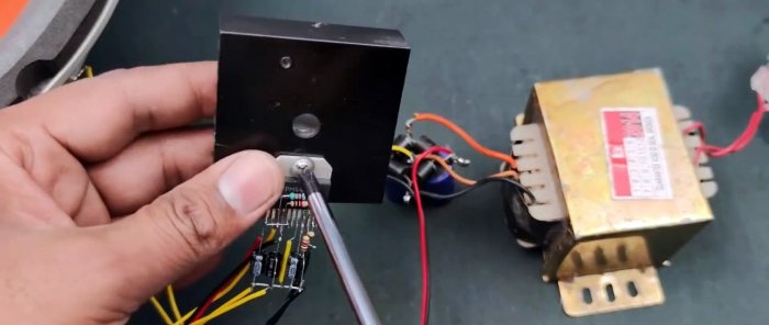 How to make a 100 W amplifier on a chip in half an hour