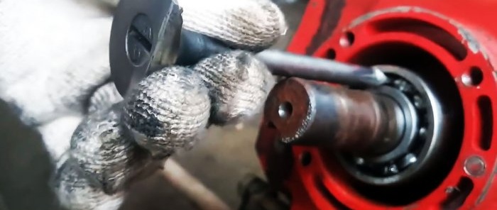 How to make a bearing puller from old valves