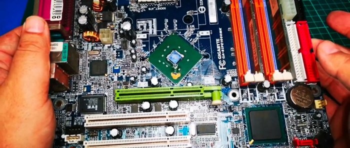 Computer motherboard