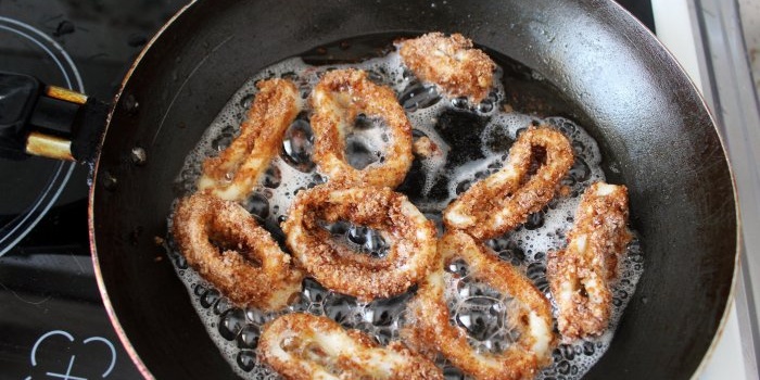 Squid rings in batter