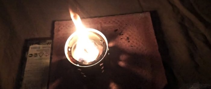 Do-it-yourself mini long-burning camping stove using lard