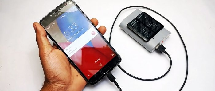 How to make a Power bank with a solar battery