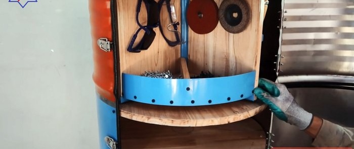 How to make a mobile tool storage cabinet from a steel barrel