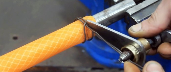 How to make a clamp from an old water tap