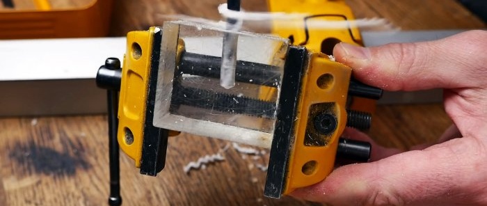 How to use the remnants of a dried cylinder with polyurethane foam Making a simple device