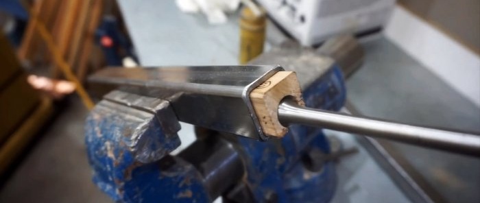 How to make a tool for quickly removing an internal seam in a profile pipe