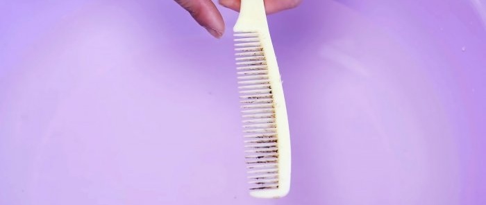 5 Ways to Use Old Toothbrushes