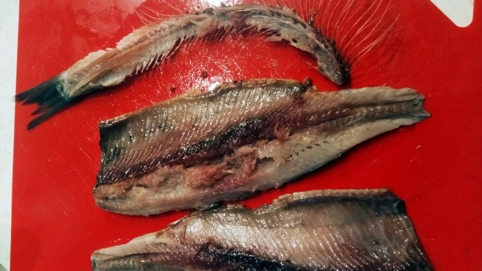 How to make preserved herring in lemon juice