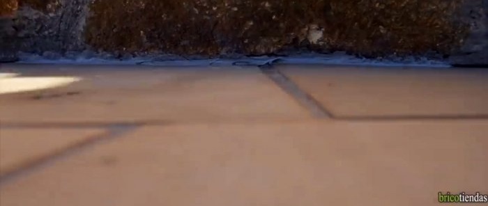 How to repair a concrete crack in a wall or floor