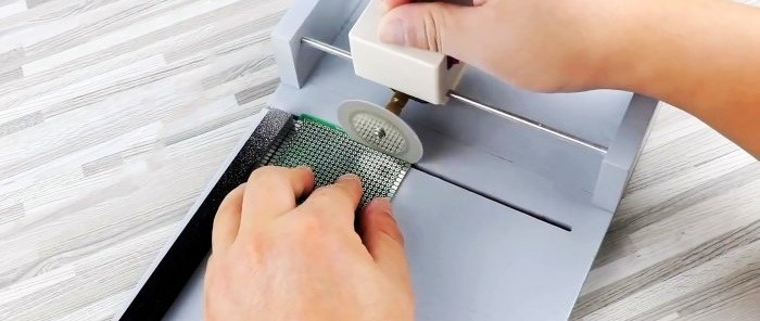 How to make a mini circuit board cutting machine