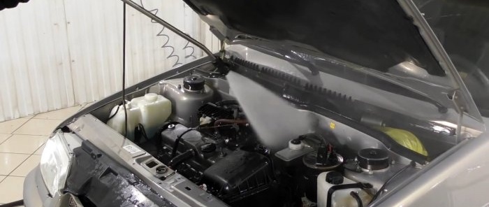 How to wash your engine safely and efficiently with your own hands