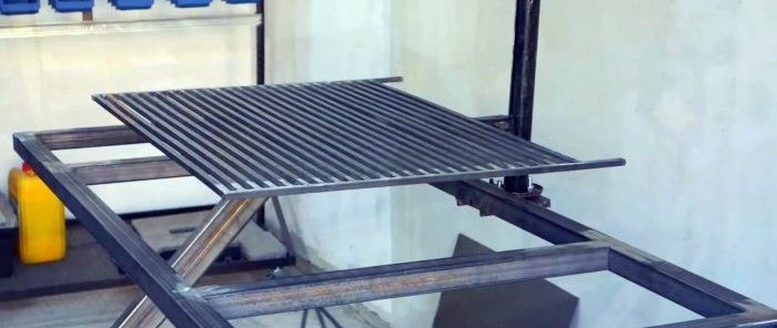 How to make a grill with an ignition cylinder and a lifting grate based on a car jack