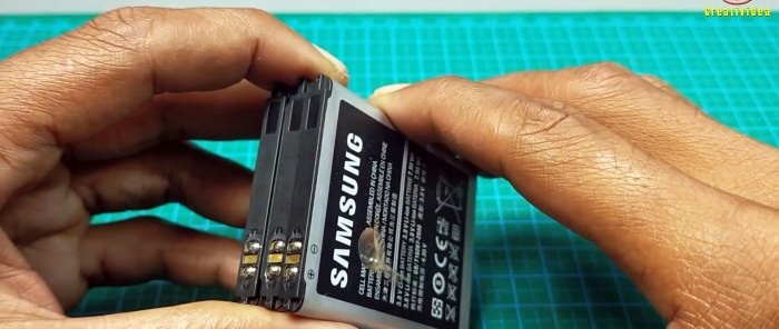 How to make a power bank for a smartphone from batteries from old mobile phones