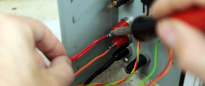 How to make a universal 025 V power supply from a computer unit