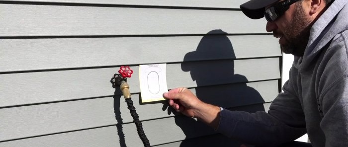 How gardeners in the 21st century make connection points for a watering hose to a water supply