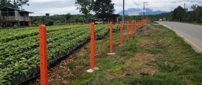 How to make reinforced concrete pillars and install translucent site fencing