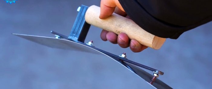 How to Make an Adjustable Trowel for Curved Places