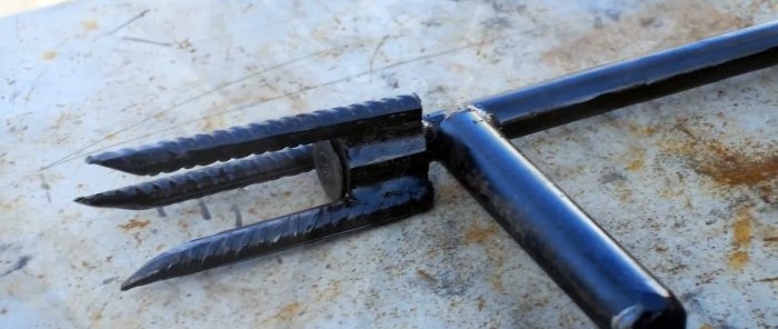 How to make a weed removal tool from fittings and pipes