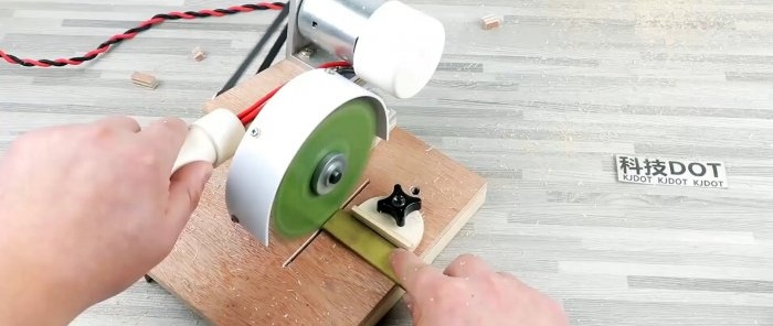 How to make a mini miter saw for wood, plastic and even metal