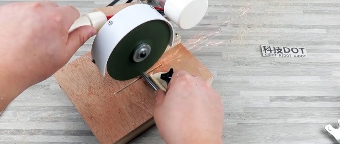 How to make a mini miter saw for wood, plastic and even metal