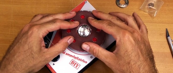 How to make a mini sharpening machine with variable speed control from an old HDD