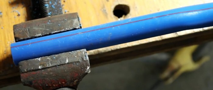 How to make a thin hose from a PP pipe for connecting plumbing