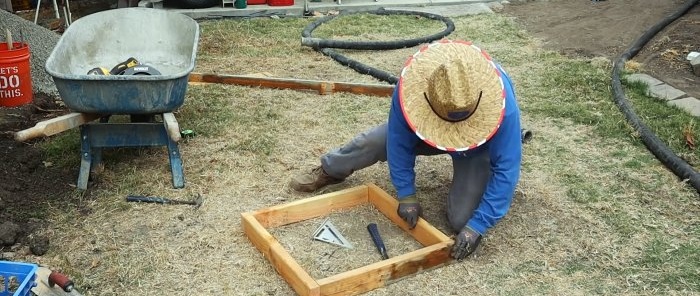 How to make concrete paving slabs for the garden with the appearance of paving stones