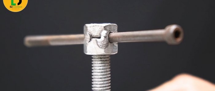 A simple do-it-yourself bearing puller