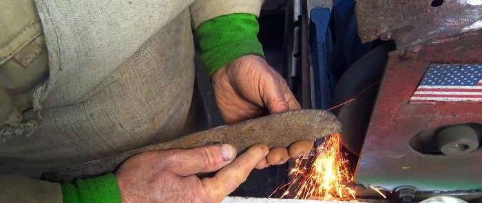 How to make a reliable wood chipper from junk