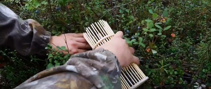 How to make a berry harvester