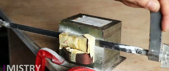 How to make a spot welder from an old microwave transformer