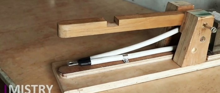 How to make a spot welder from an old microwave transformer