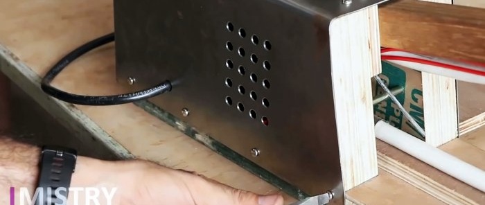 How to make a spot welder from an old microwave transformer