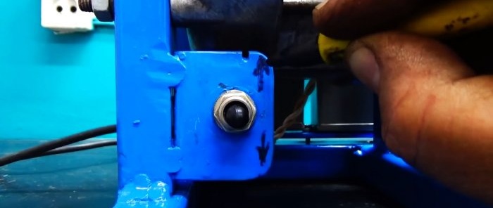 How to make a grinding machine from an old stripper engine