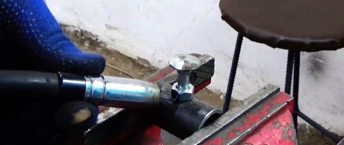 How to make a grinding machine from an old stripper engine