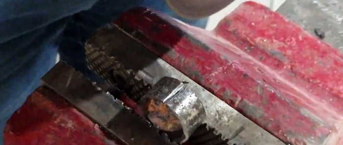 How to make a useful grinding attachment from a burnt-out engine armature