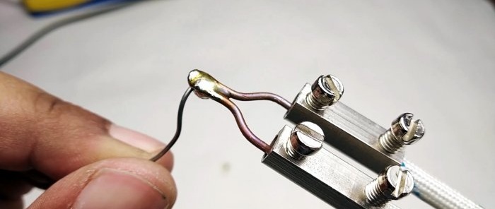 How to make an instant heating soldering iron from an old transformer