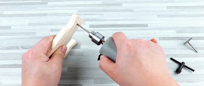 Do-it-yourself powerful cordless drill made from PVC pipe